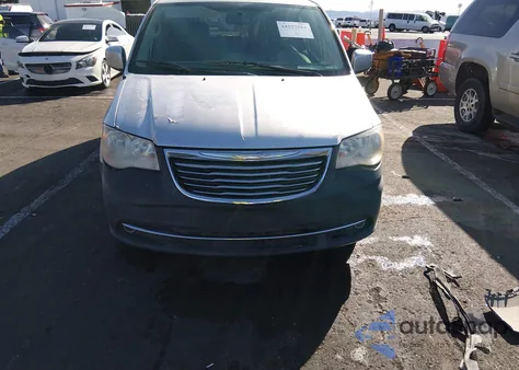 2012 Chrysler Town & Country Touring из США, поврежденный, VIN 2C4RC1BG3CR375387